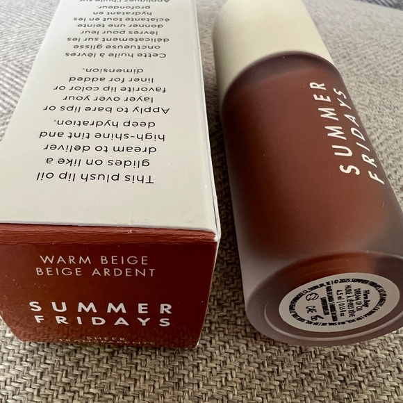 Summer Fridays Dream Lip Oil for Moisturizing Sheer Coverage - Picture 2 of 6